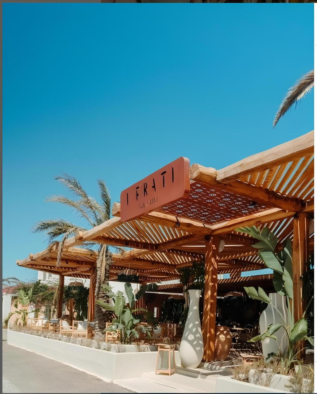 Frati Villas Beachfront เปริโวลอส ภายนอก รูปภาพ